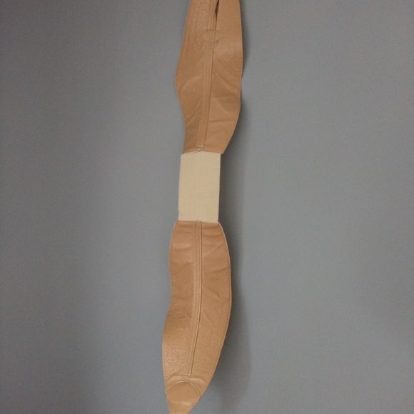 Really Funky Wide Belt with rivets, Adjustable Elastic and Belt Buckle Vintage - Picture 6 of 11